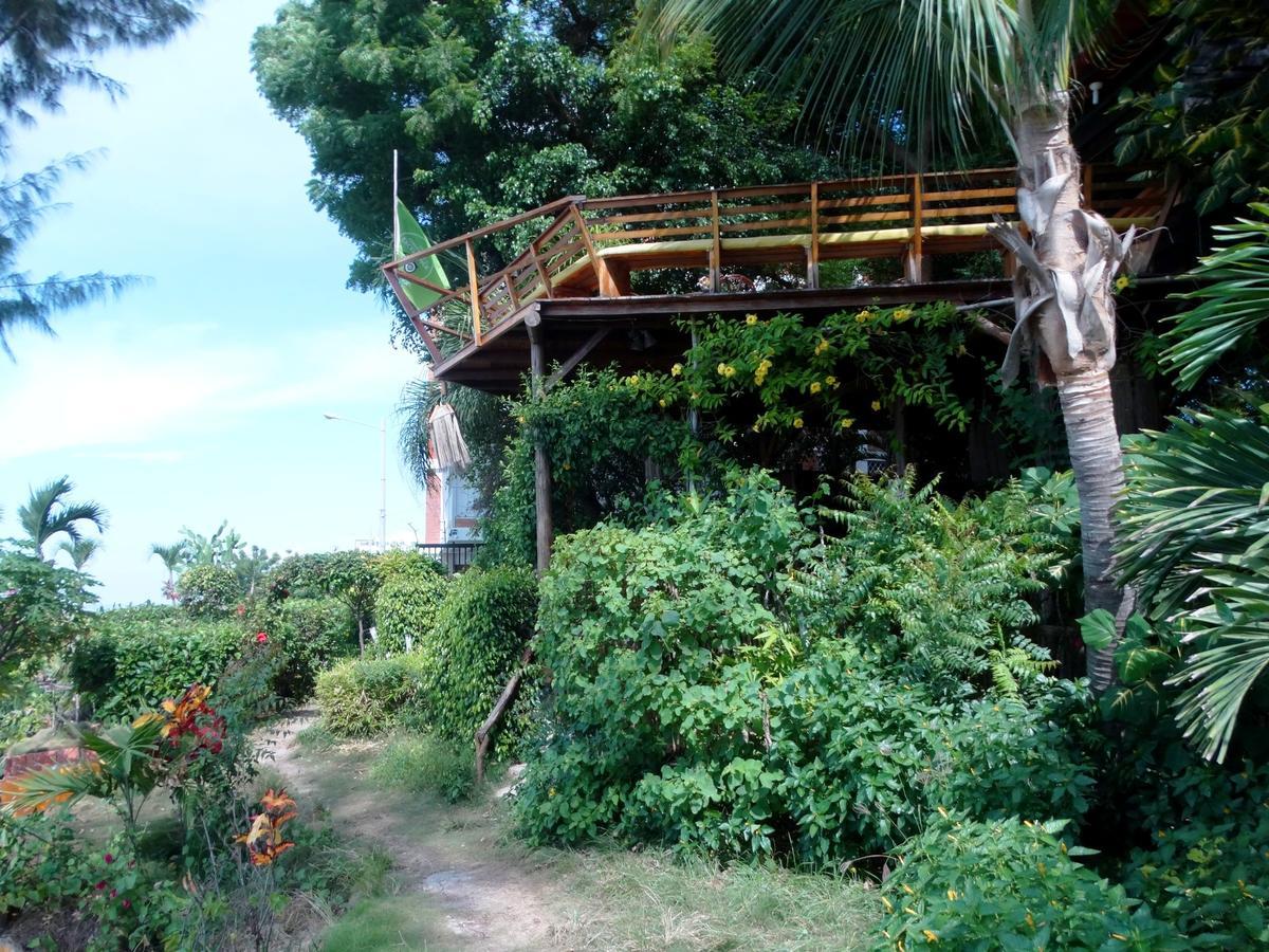 Hosteria Ecologica El Faro Salinas  Luaran gambar